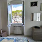 Un Balcone In Pineta 페차노
