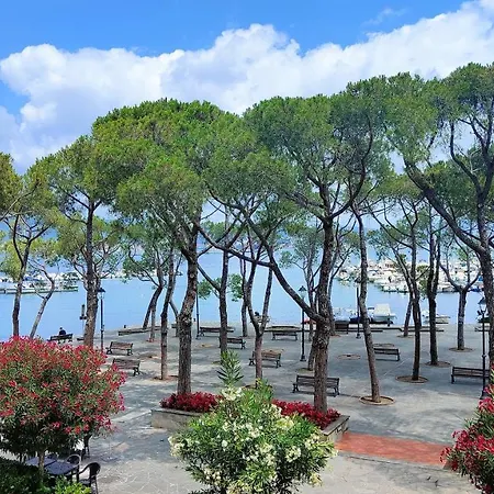 Un Balcone In Pineta Apartament Fezzano (Liguria)