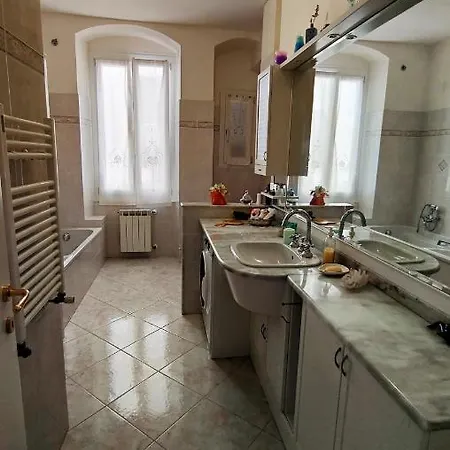 Apartament Un Balcone In Pineta Fezzano (Liguria)