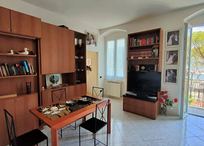 Appartement Un Balcone In Pineta Fezzano (Liguria)